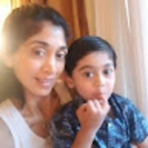 Meet your Posher, Mona